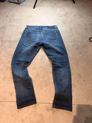 Dondup George jeans  - Superfint skick. Det är stolek 30 på byxorna. Tveka ej på att ställa frågor