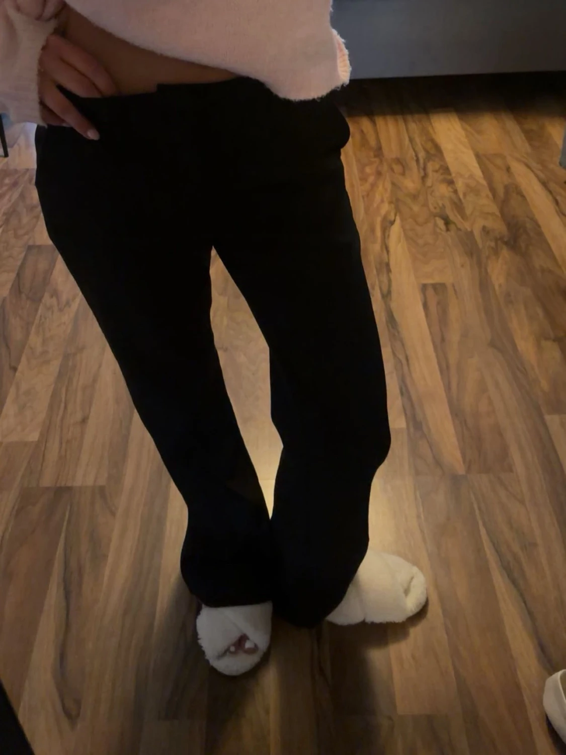 Svarta raka byxor med normal passform - 1