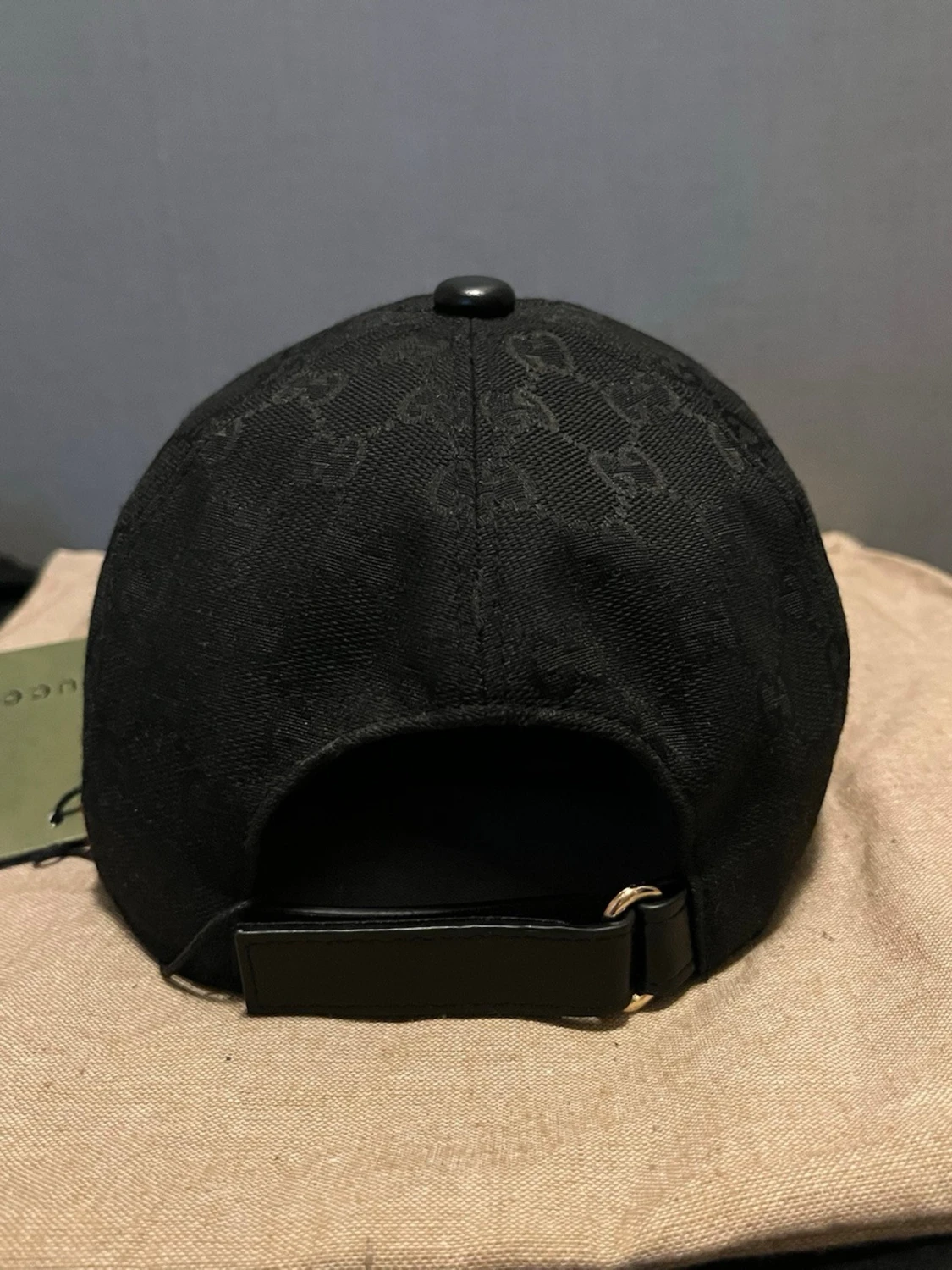 Svart keps från Gucci - 3