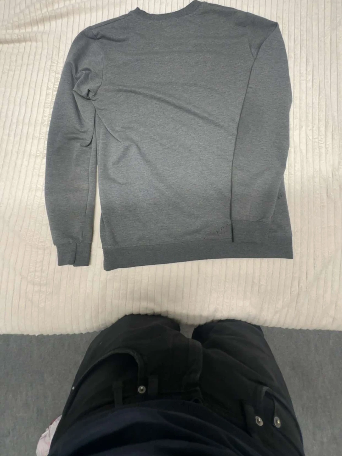 Grå sweatshirt från Trapstar - 1