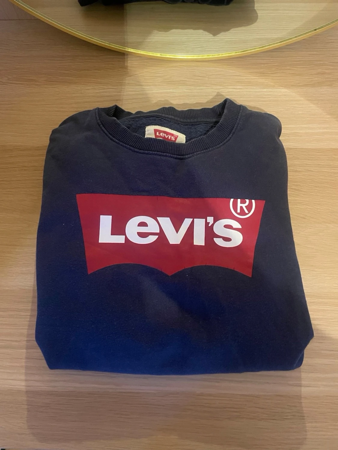 Mörkblå sweatshirt från Levi's