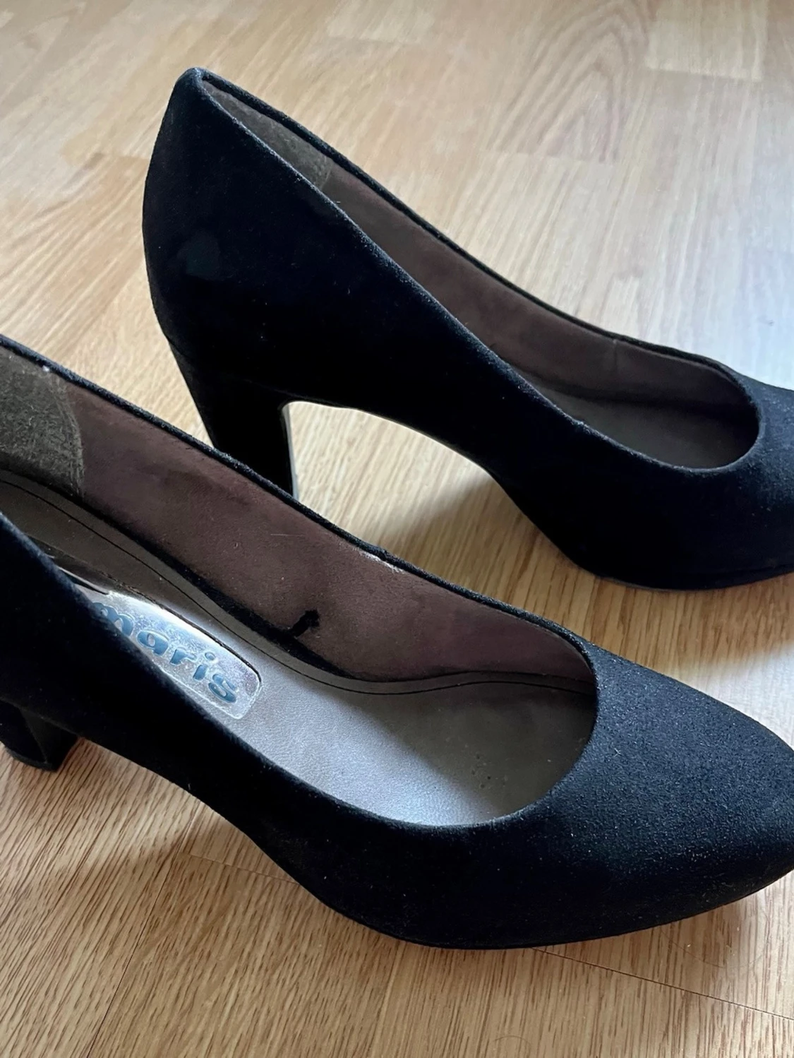 Svarta pumps från Tamaris - 1