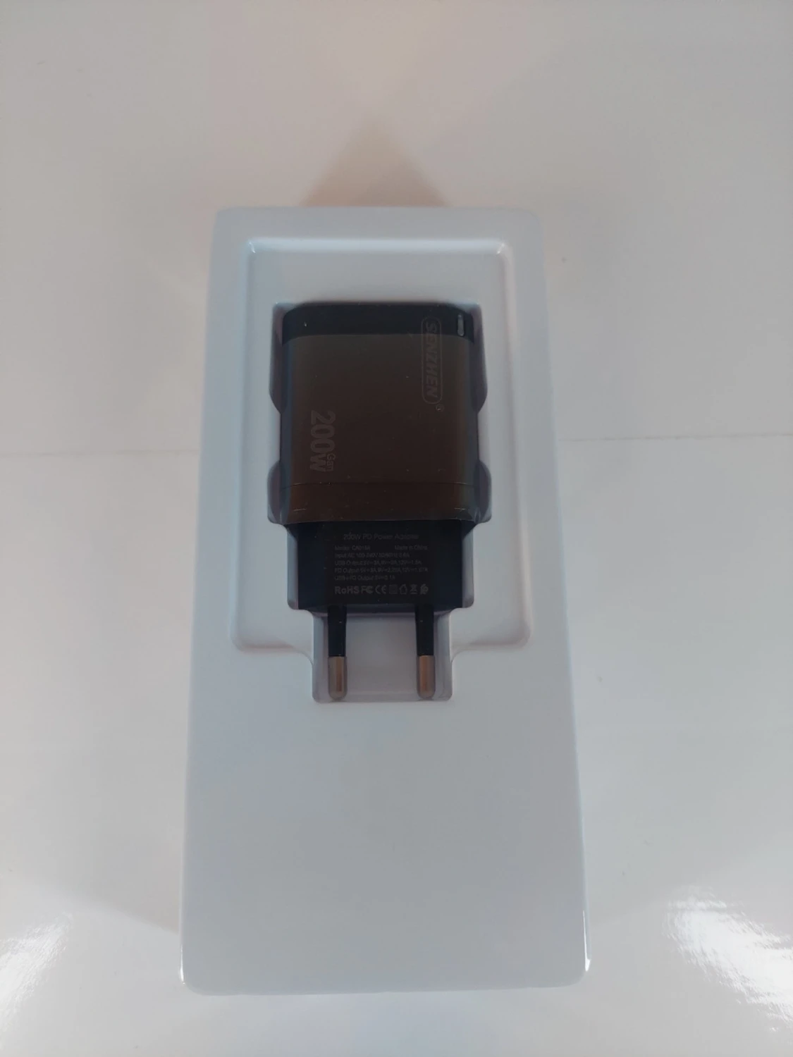 SENZHEN 200W USB-C snabbladdare - 2
