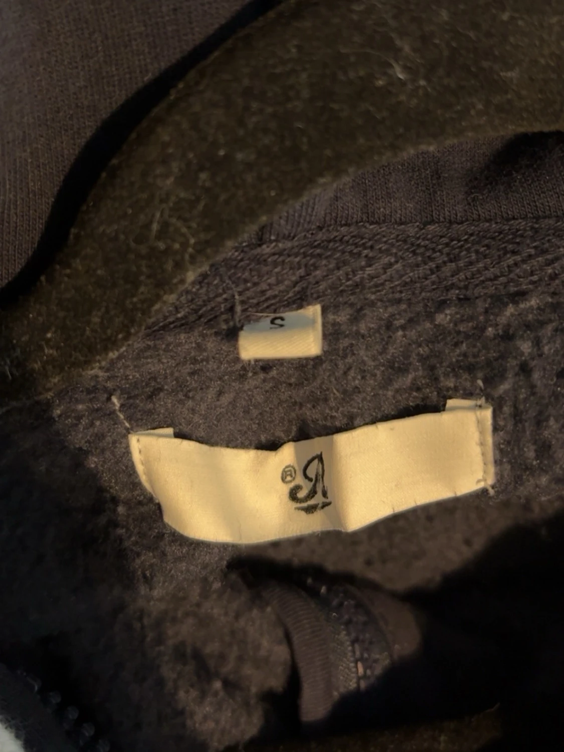 Mörkblå hoodie från Russedress - 2