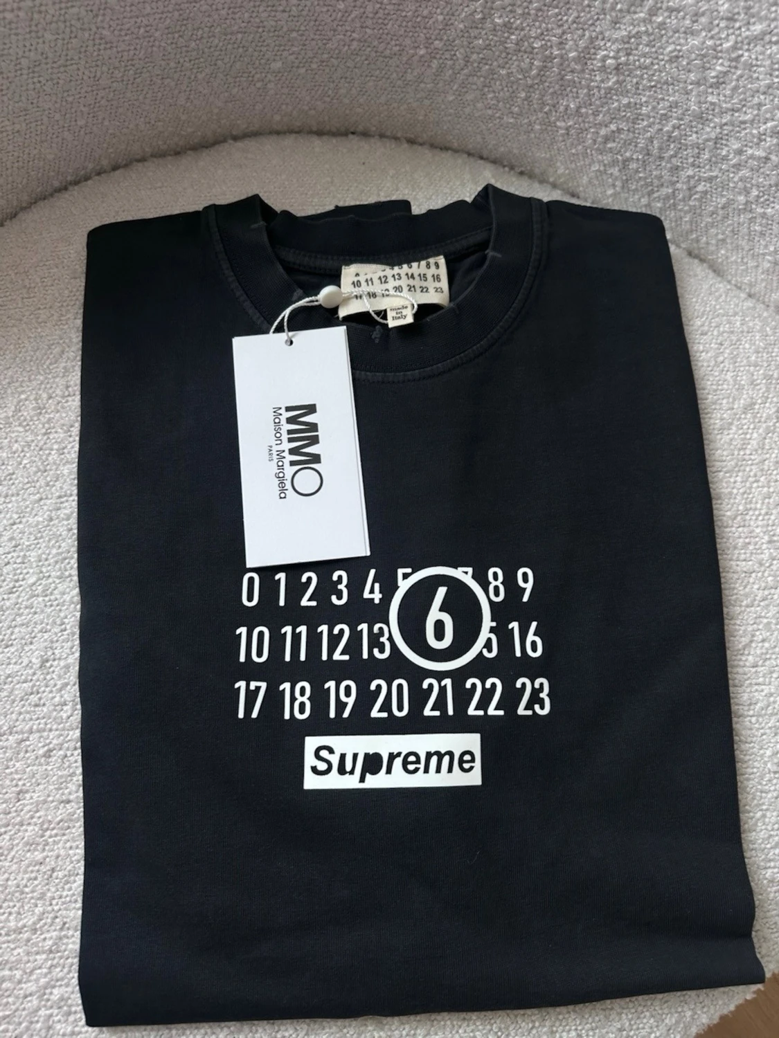 Supreme  - 1