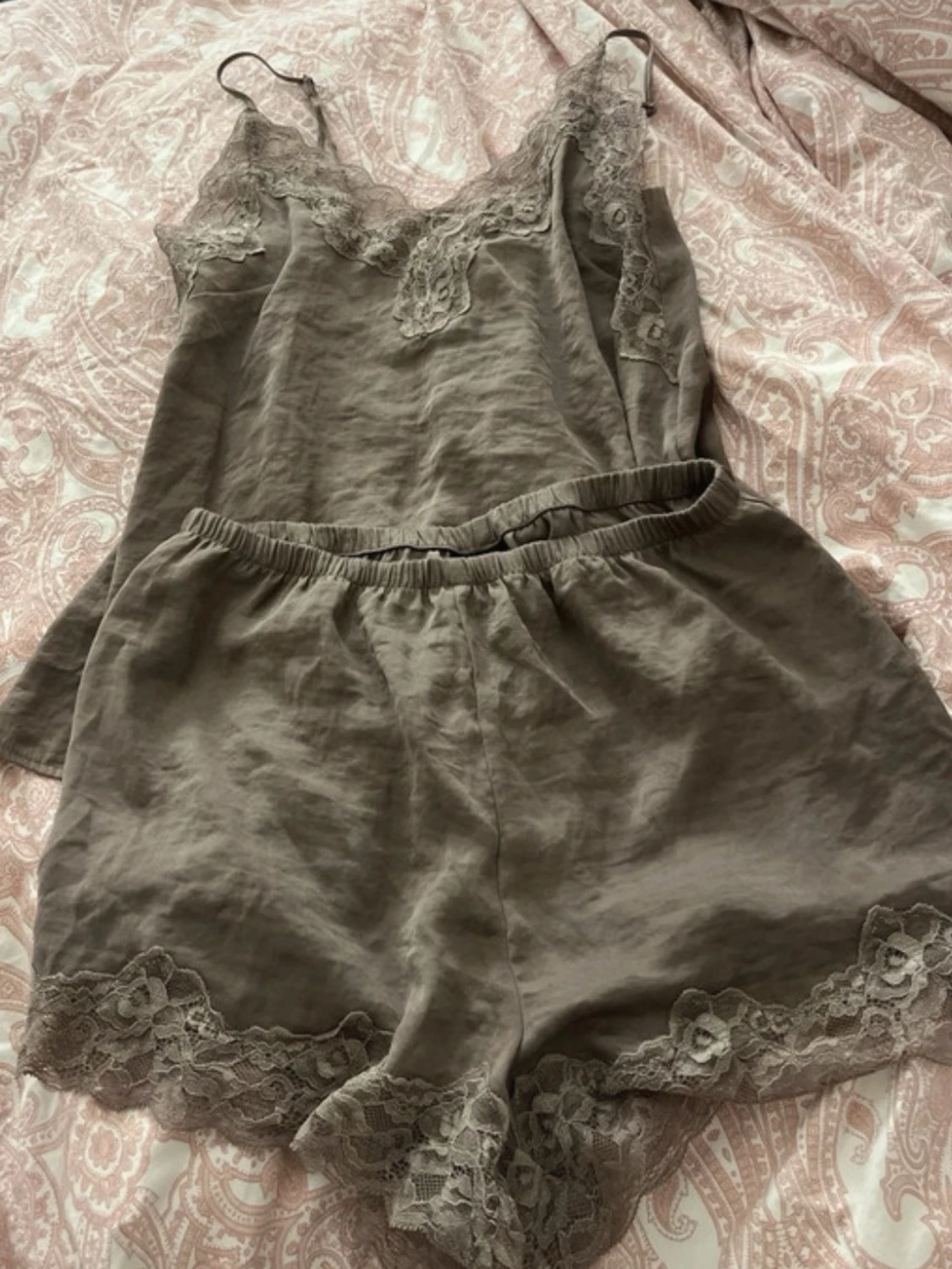 spets pyjamas set