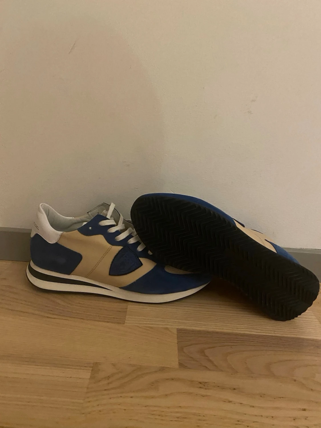 Philippe Model blåvita sneakers - 2