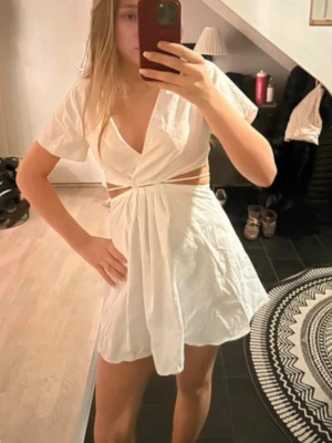 Super snygg unik studentklänning  - Så fin till studenten!! 