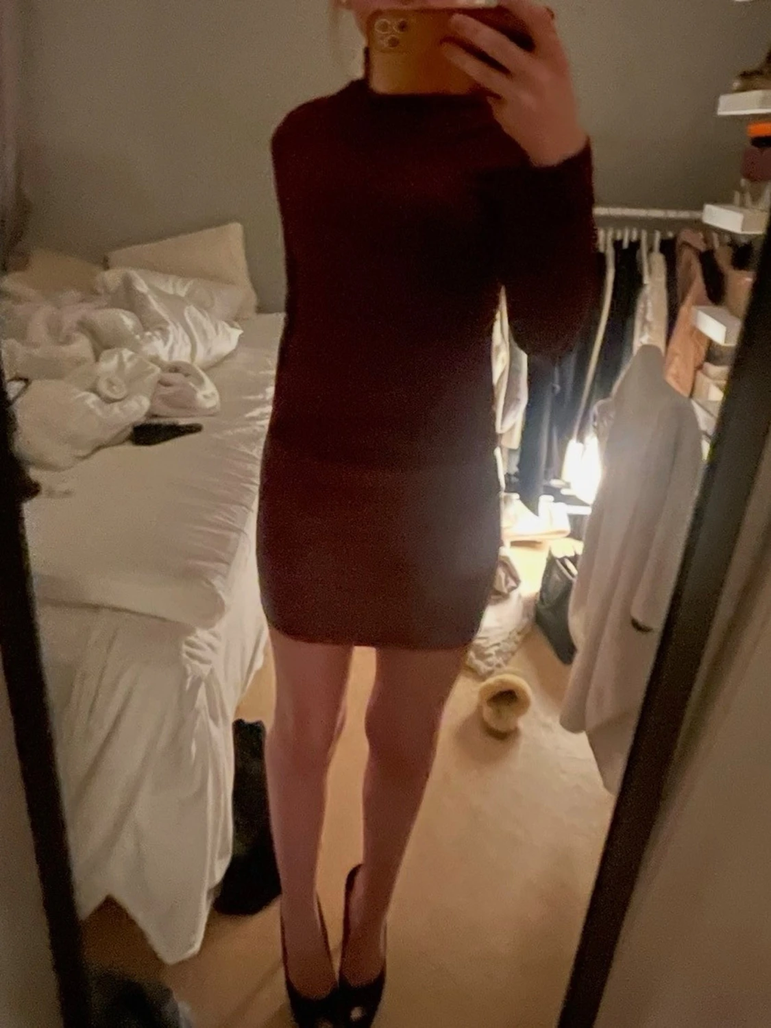 Vinröd tight kortkjol - 1