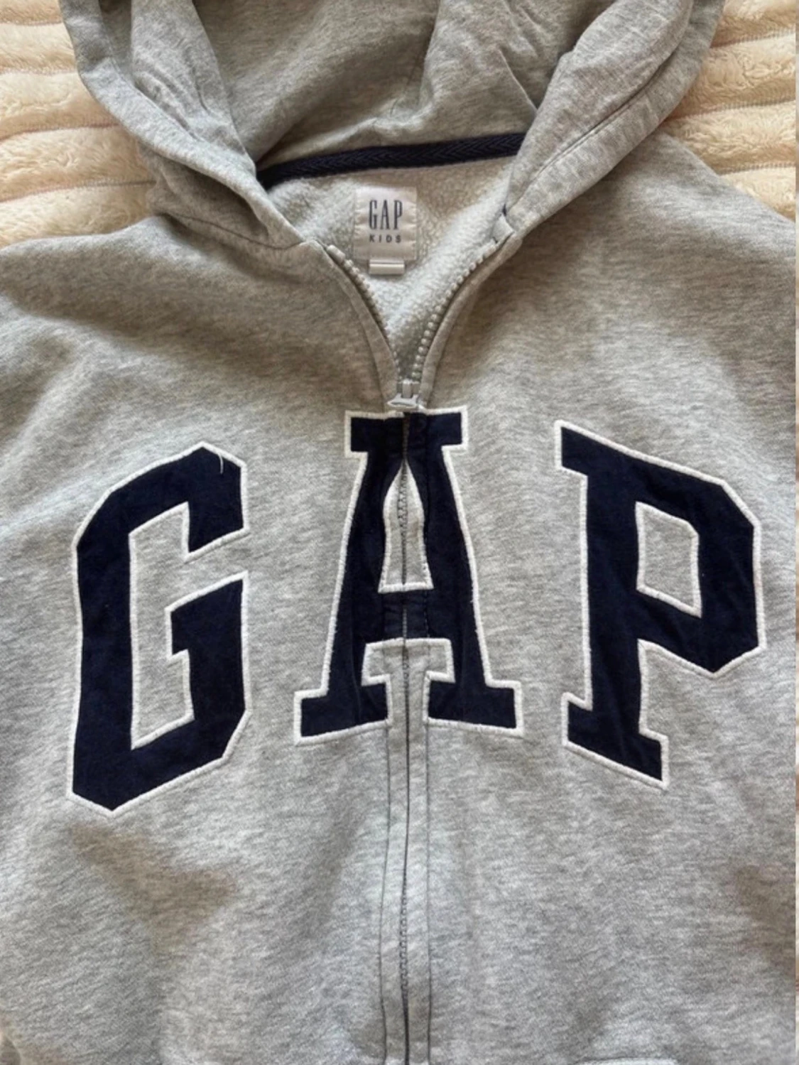 Grå hoodie med dragkedja GAP kids - 2