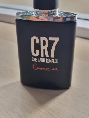 Cristiano rolando parfym - Knappt använd nästan helt full🌸