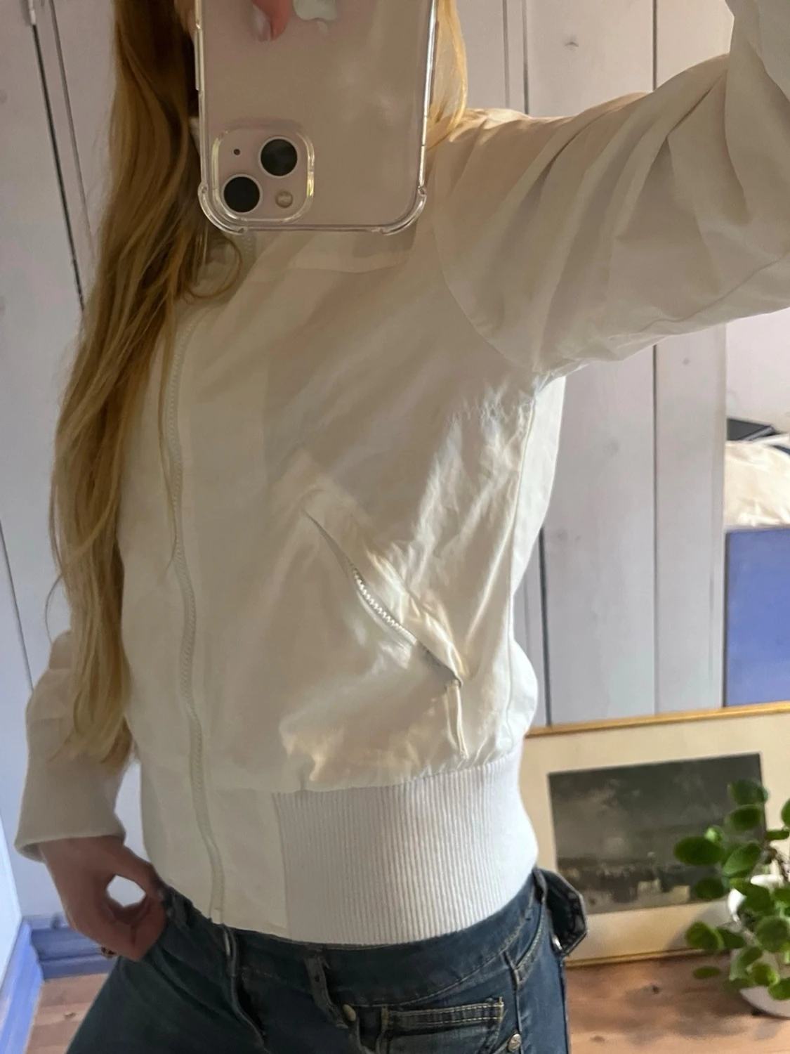 Vit vindjacka med hög krage - 2