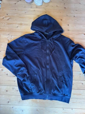 Mörkblå hoodie  - Zip hoodie 