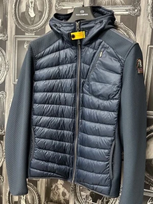 Pj cardigan FÖRBESTÄLLING ENDAST! - Helt nytt, fraktar inom 24 timmar.