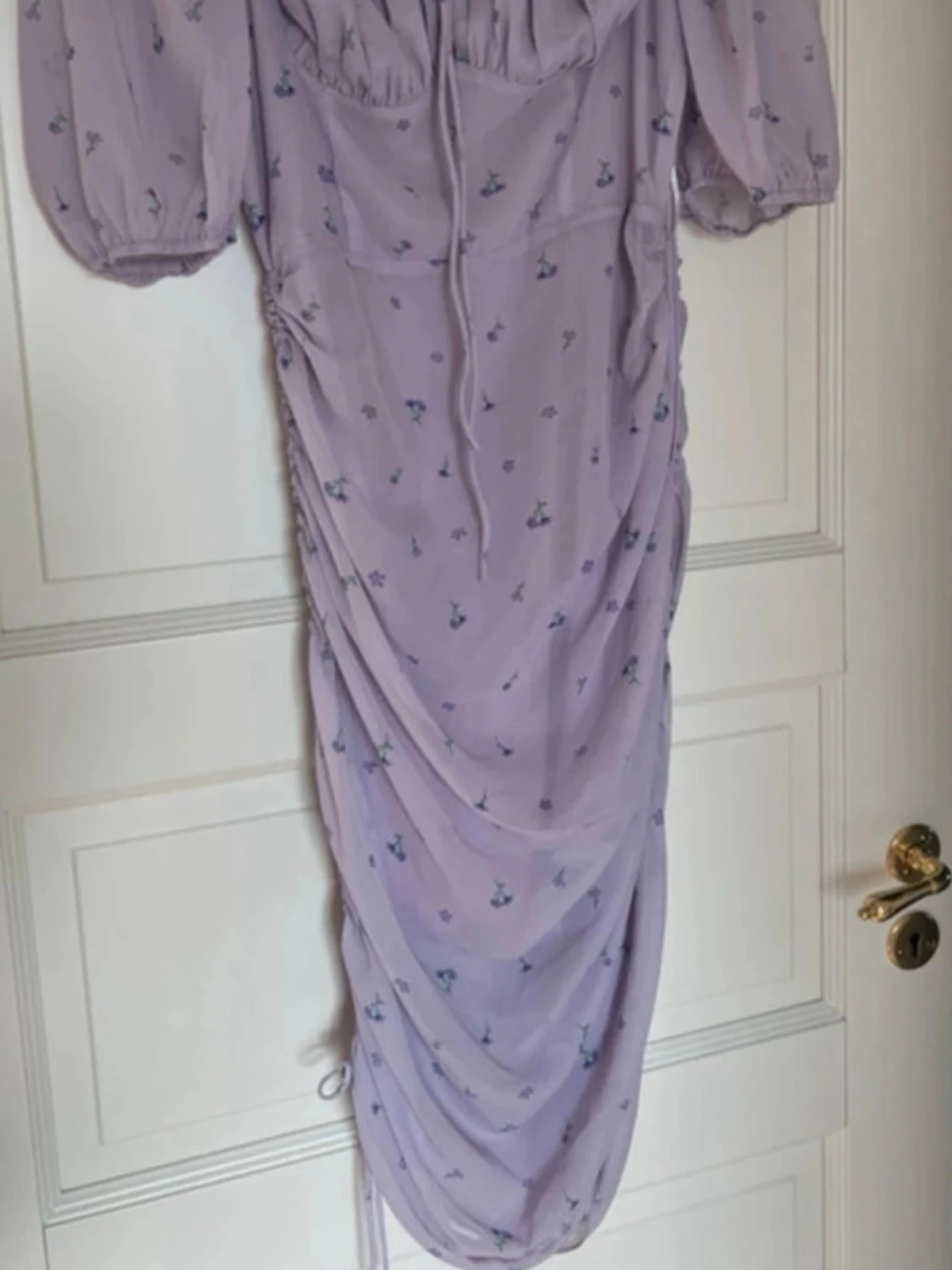 Ljuslila klänning från Adoore - 2