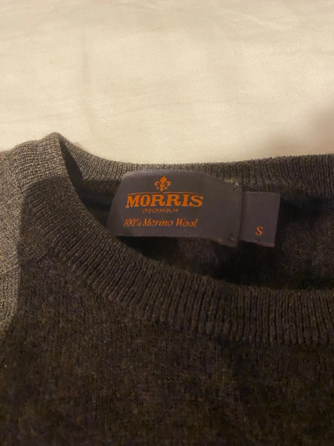 Mörkbrun stickad Morris tröja med rund hals - 2