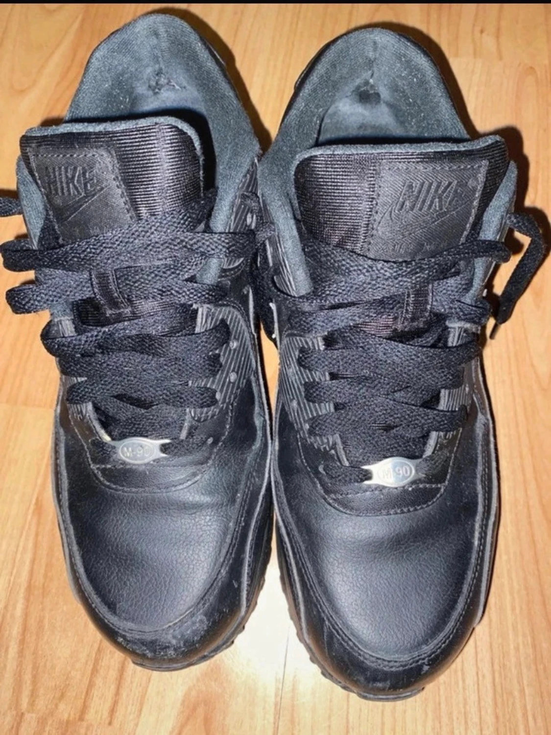 Svarta Nike Air Max 90 sneakers - 1