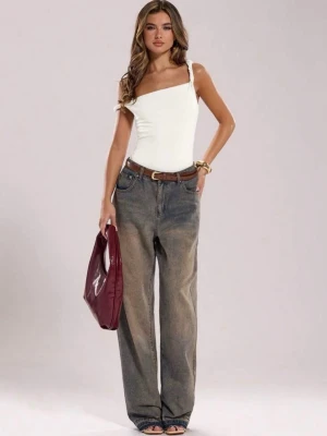 Mint grön asymmetrisk body med en axel - Trendig mint grön body med asymmetrisk design och en axel. Tight passform som framhäver figuren och ger en modern look. Perfekt att styla med jeans eller kjol. Tillverkad i stretchigt material för extra komfort.