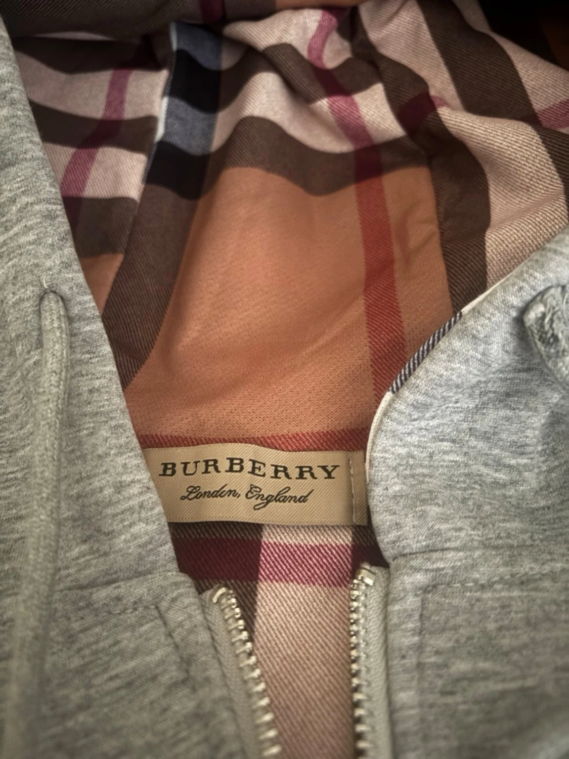 Grå zip hoodie från Burberry - 2