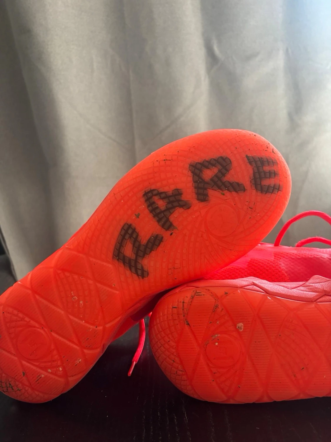 Röda Puma MB.01 LaMelo Ball sneakers - 1