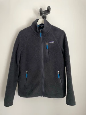 Patagonia jacka - Blå Patagonia fleece jacka i storlek S