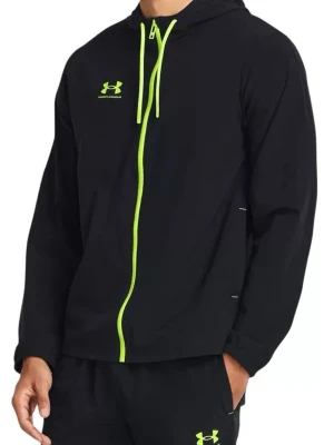 Under armour hoodie/jacka  - Någon som har denna jacka/hoodie och kan tänka sig byta eller sälja den till mig. Hör gärna av er 😁 storlek M/S