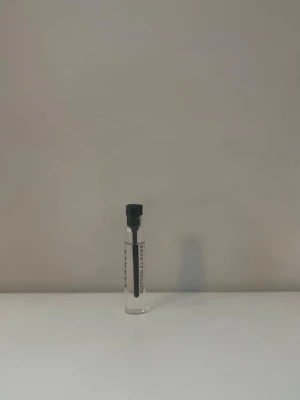 Parfymprov Cotton Clouds - Parfym test från Essence i doften Cotton Clouds 🌸