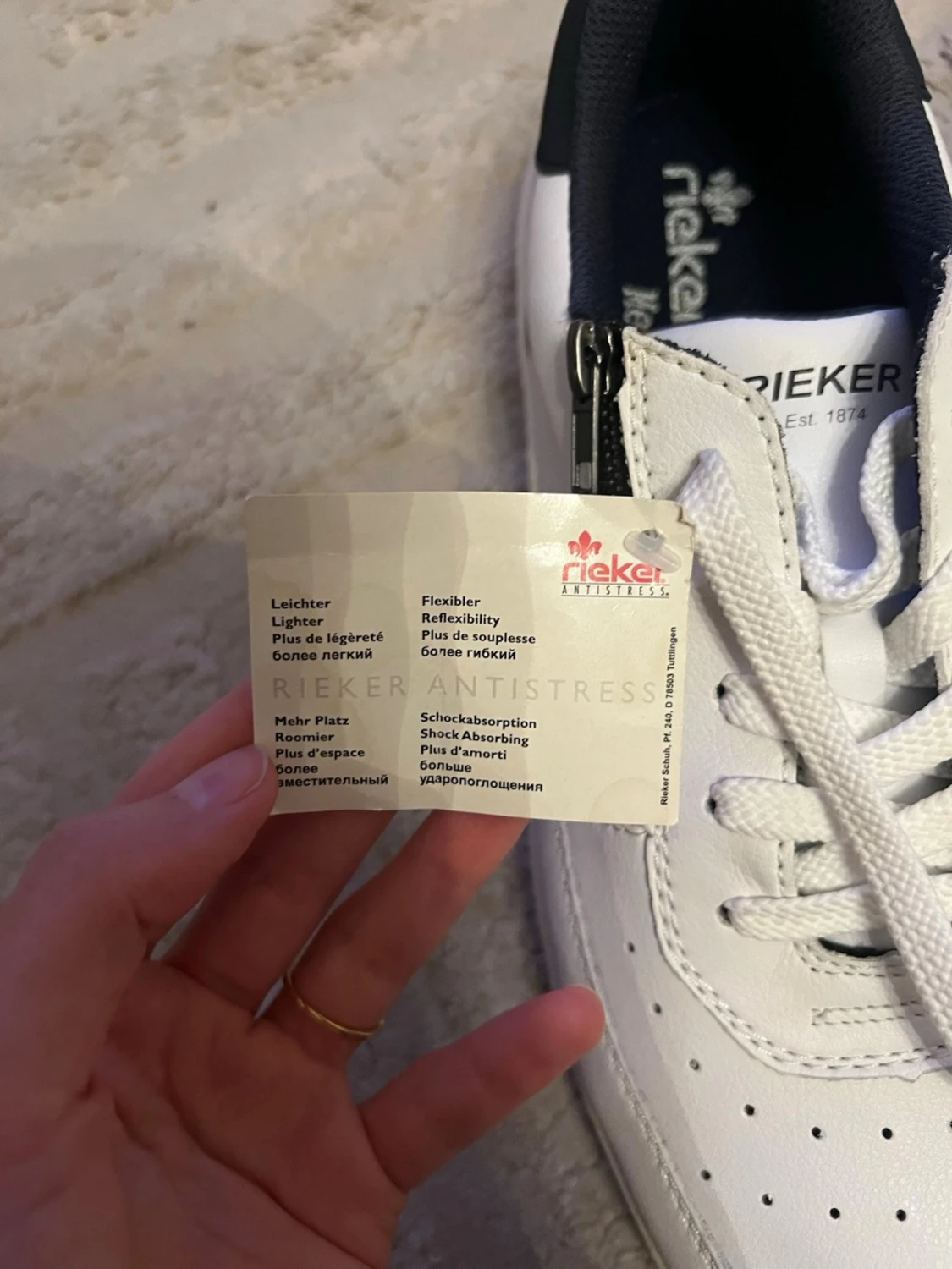 Vita sneakers från Rieker med dragkedja - 2