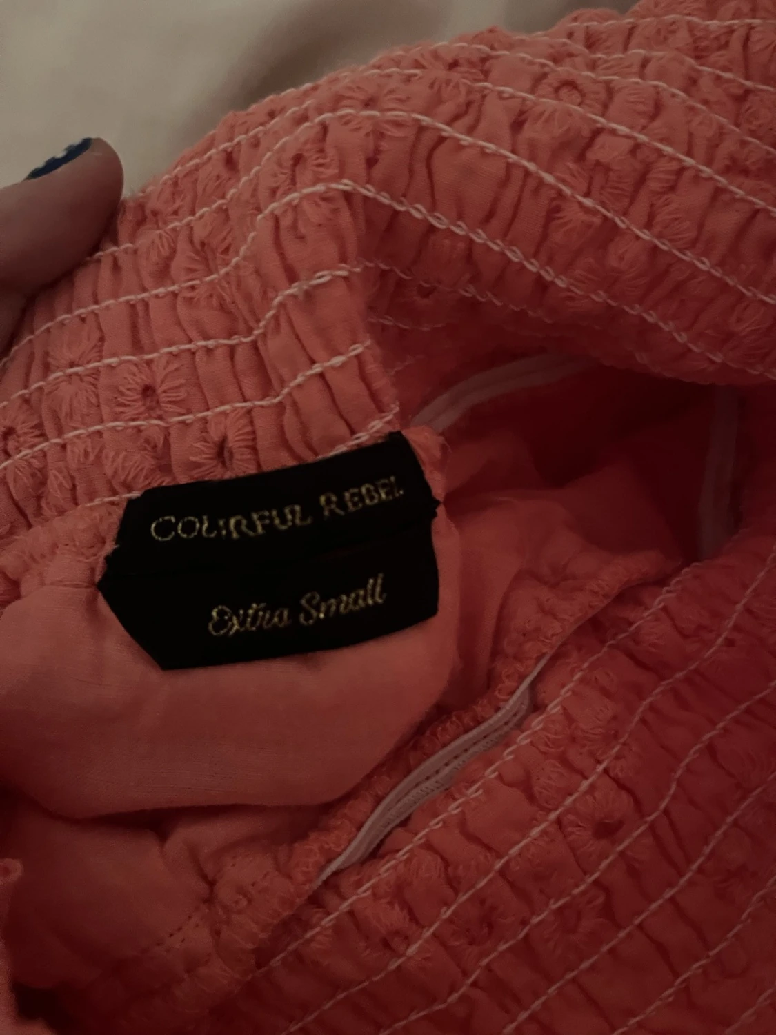 Korallrosa volangkjol med broderi - 3