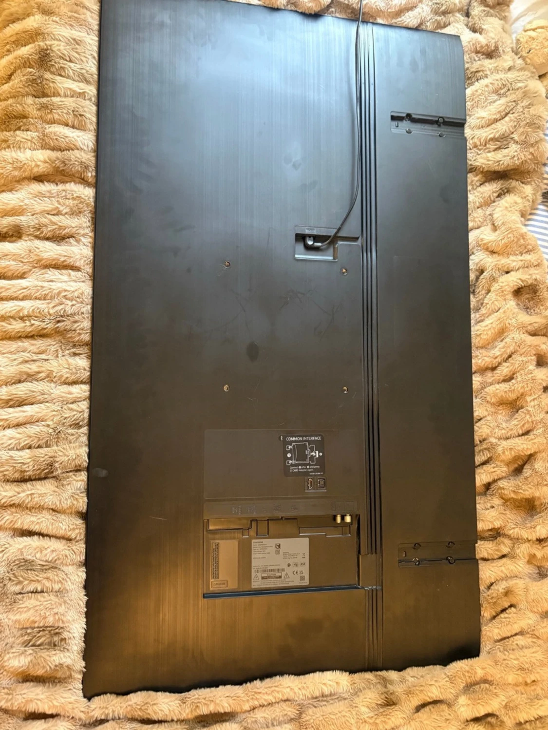 Samsung bakpanel till QLED-TV - 1