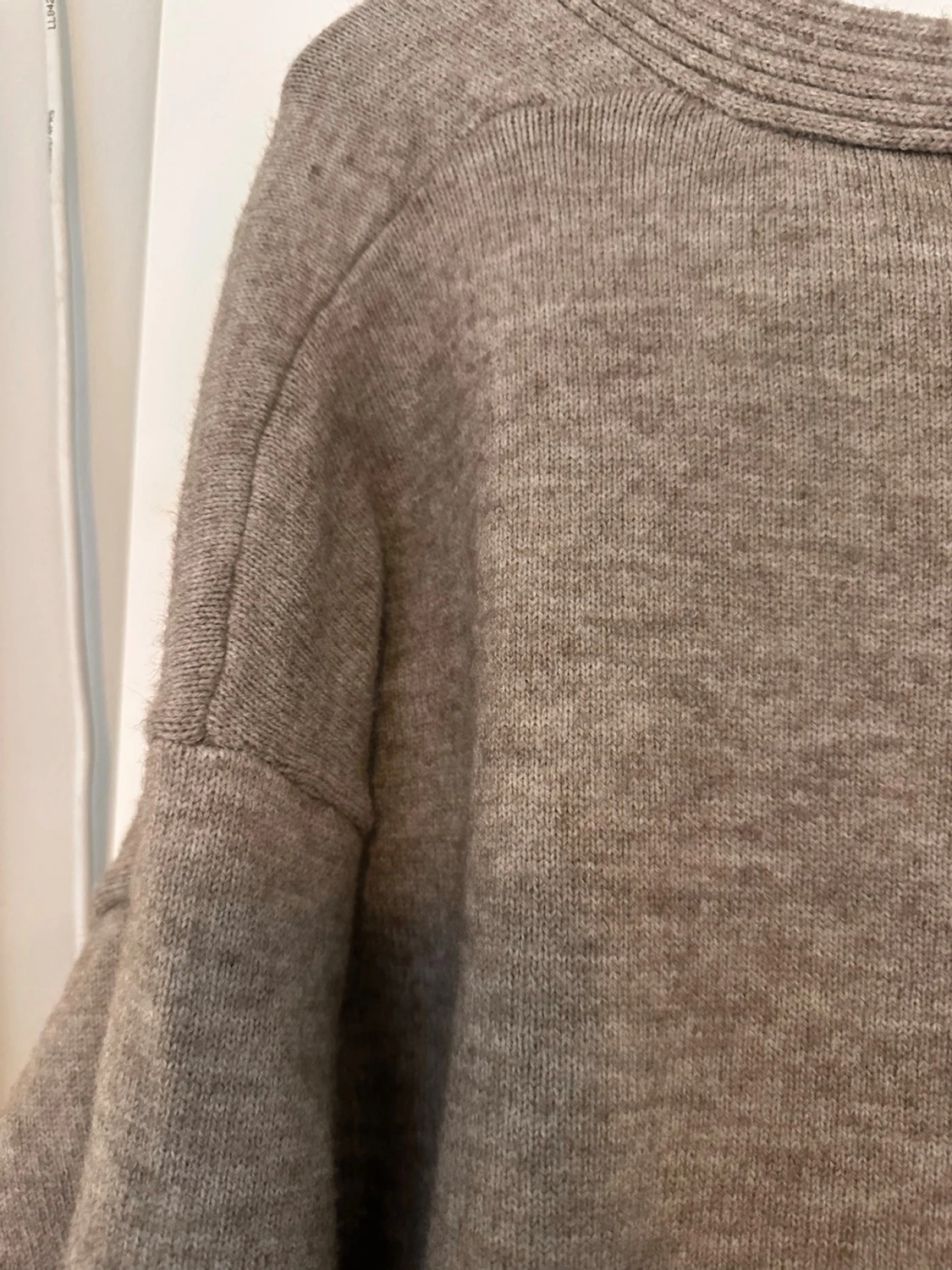 Beige kofta från SHEIN med fickor - 2