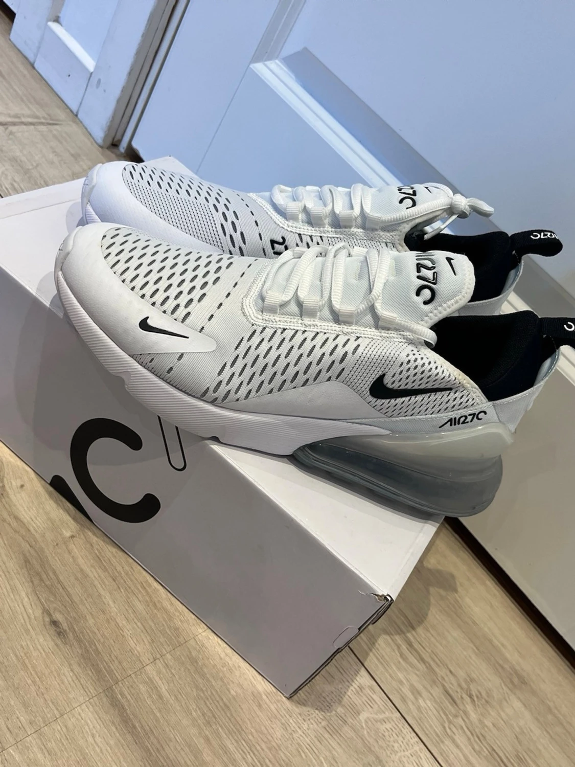 Nike Air Max 270 vita sneakers