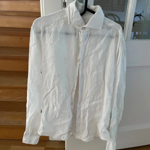 Linneskjorta La Chemise - linneskjorta från la chemise i storlek 38