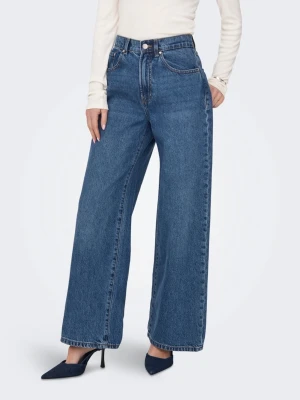 ONLY Wide Leg Jeans  - Säljer ett par blå jeans med wide leg och hög midja. Använd två gånger, säljer pga fel storlek. Storlek 28/34
