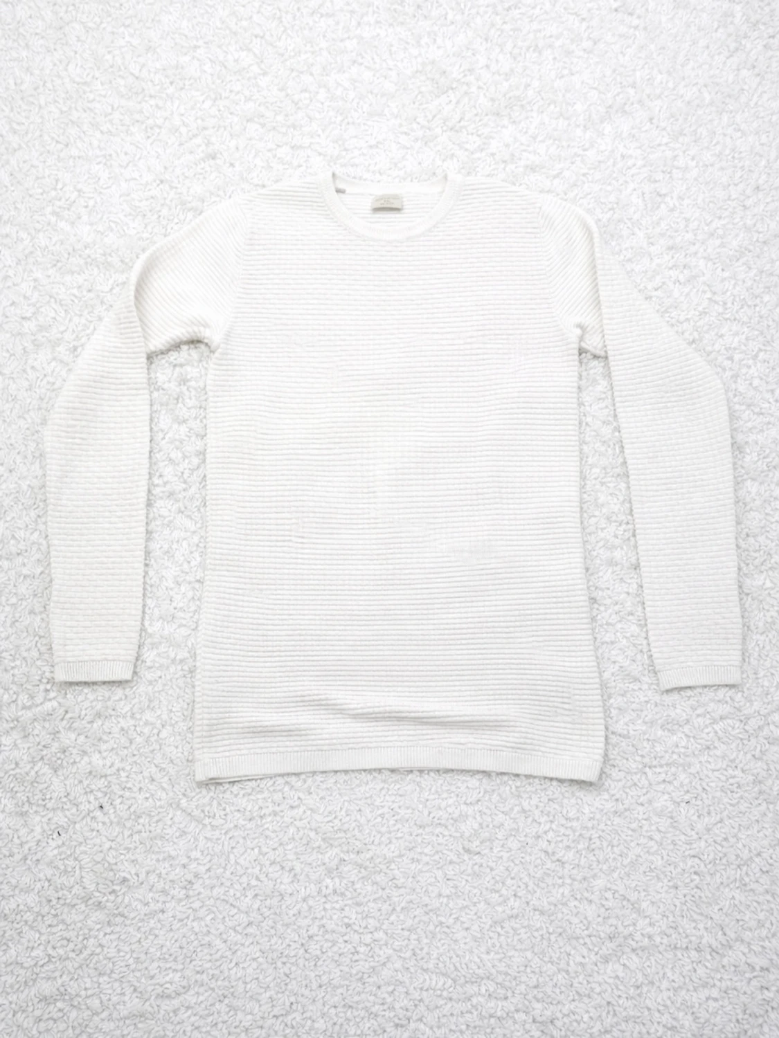 Vit ribbstickad tröja L
