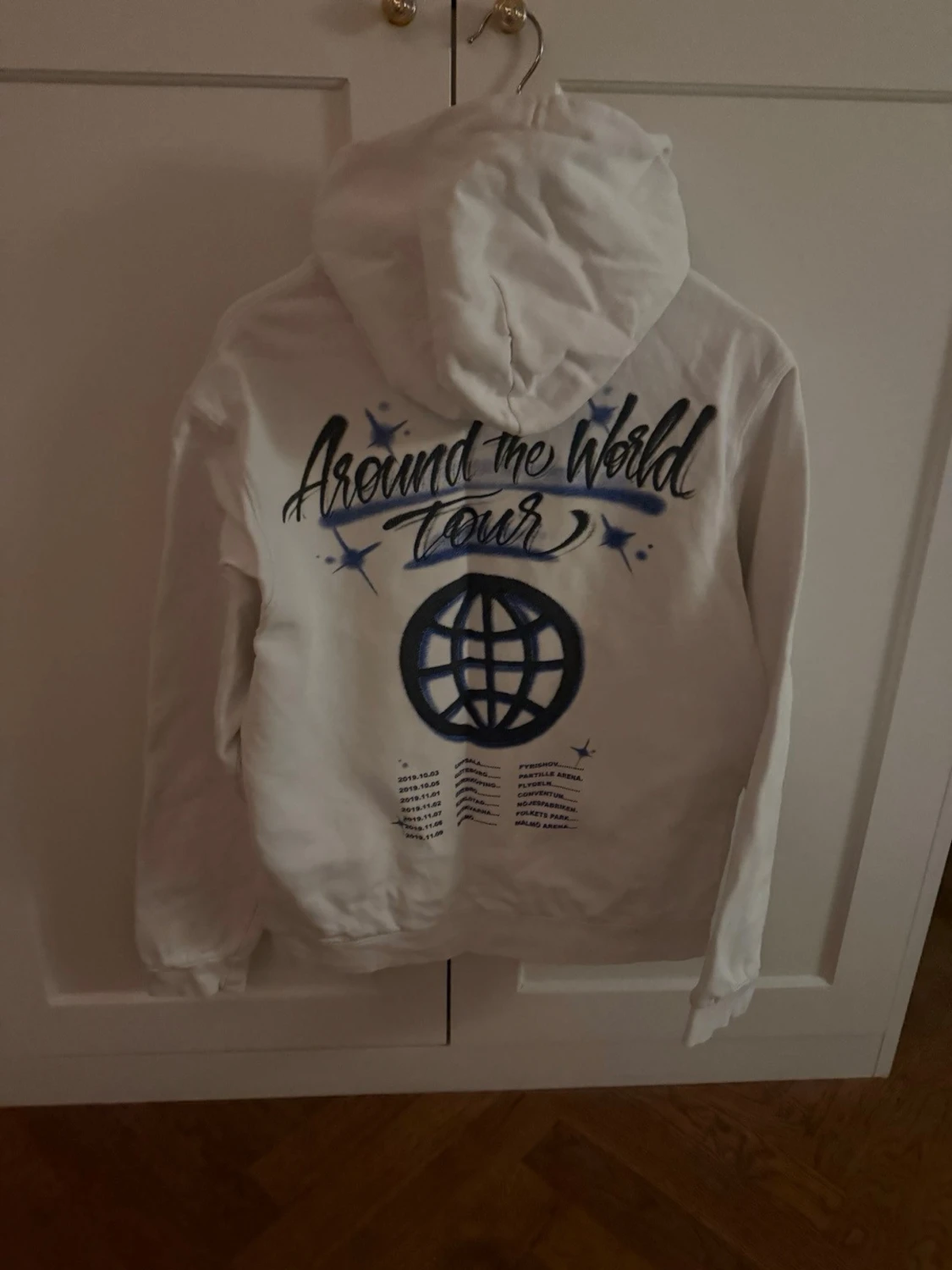 Hov1 hoodie vit 2019 - 1