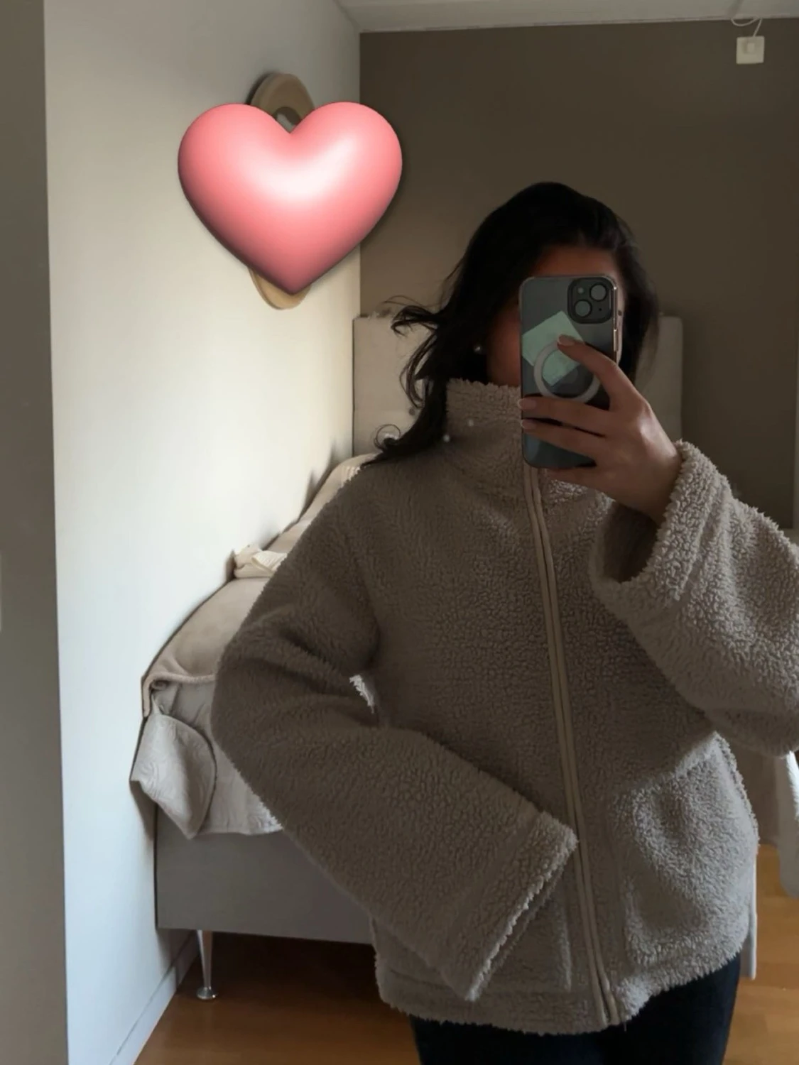 Beige teddyjacka med dragkedja