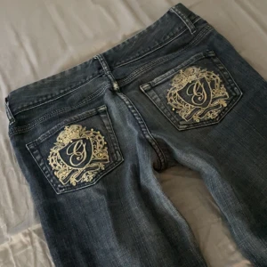 Low waist vintage jeans  - Low waist jeans köpta secondhand storlek 28
