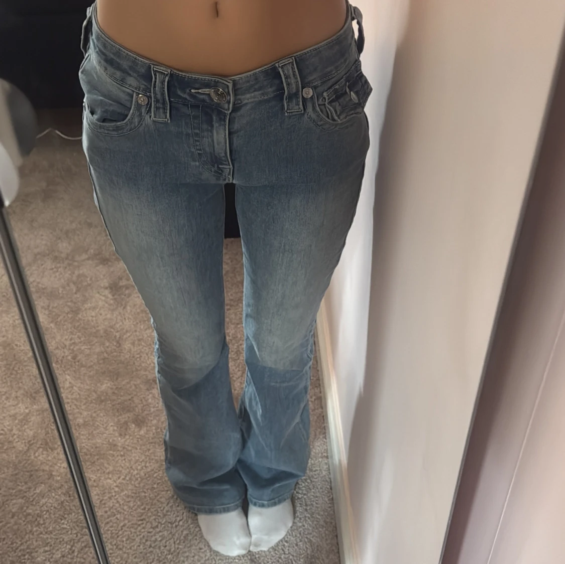 Becca mid True religion - 2