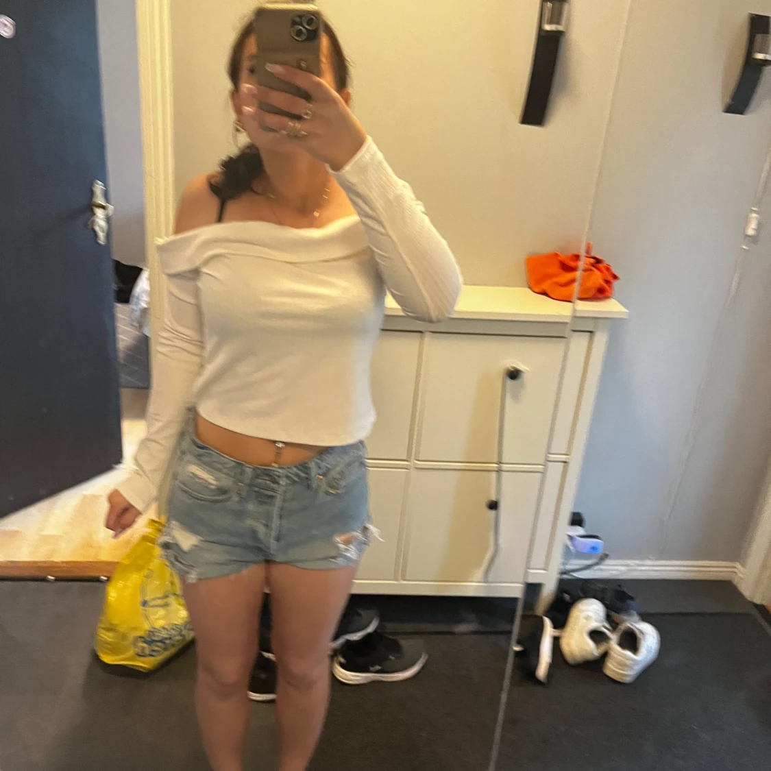 Vit offshoulder långärmad topp - 1