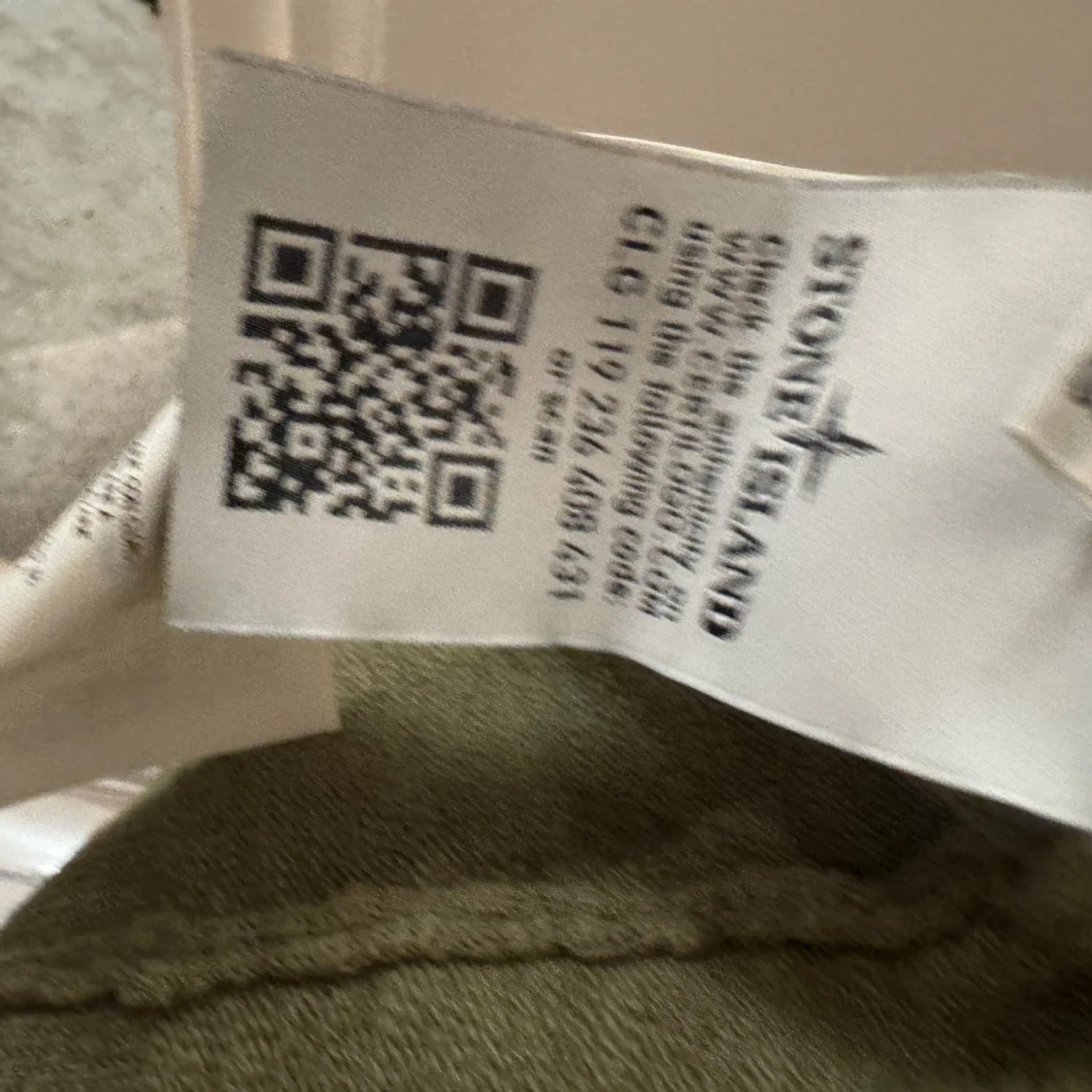 Olivgrön tröja från Stone Island - 2