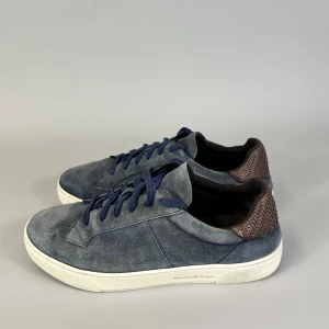 Ermenegildo Zegna Sneakers - - Skick 8,5/10  - Tillbehör: Inget  - Storlek: 41