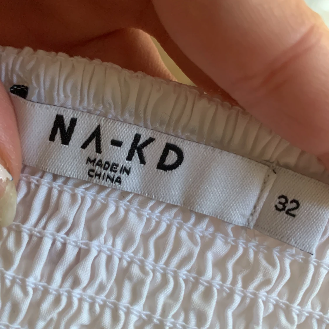 Vit offshoulder topp från NA-KD - 3