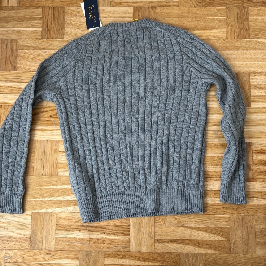 Stickad polotröja: Oanvänd  - 1