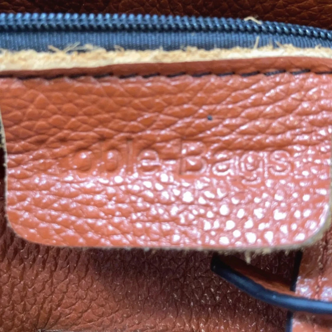 Brun handväska från Noble Bags - 3