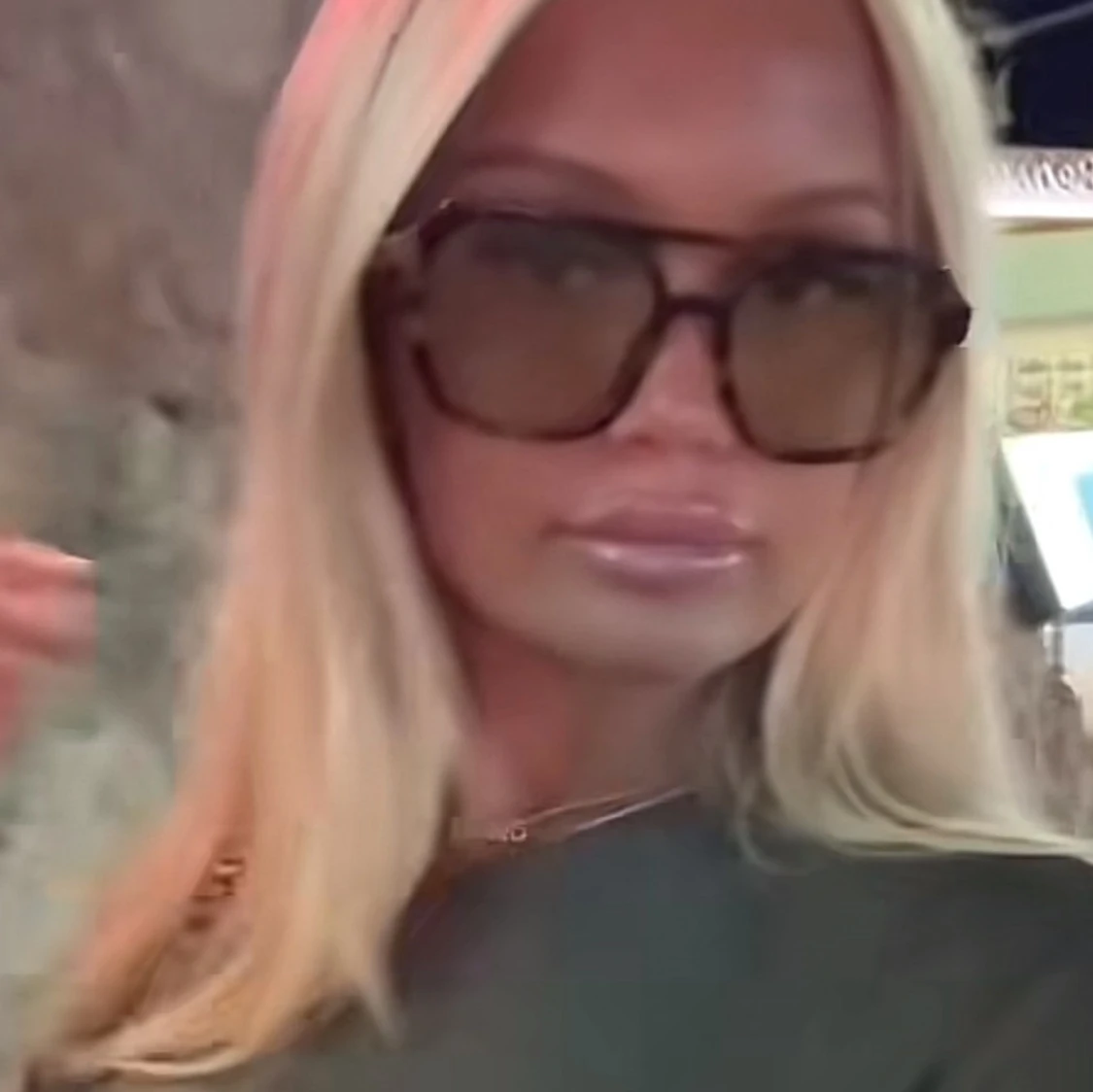 snygga sol glasögon! 💕 - 1