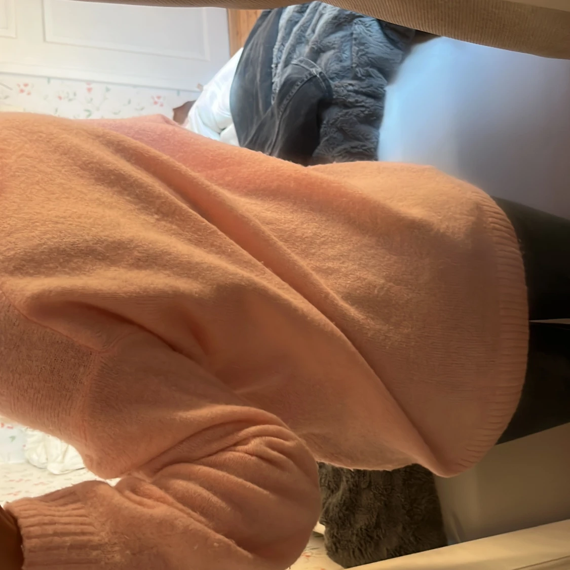 Rosa v-ringad tröja💞 - 1