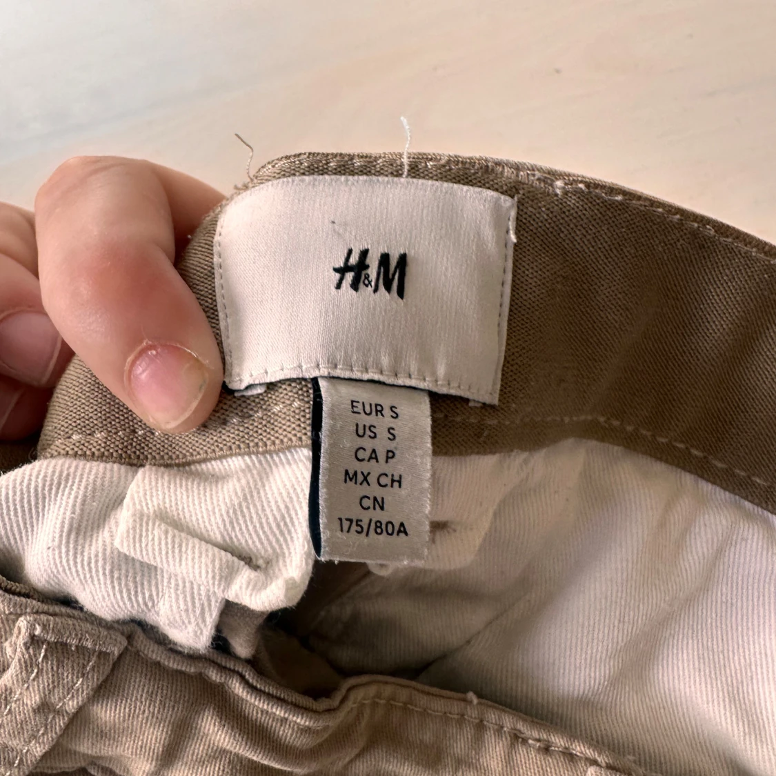 Beige bomullsshorts från H&M - 2