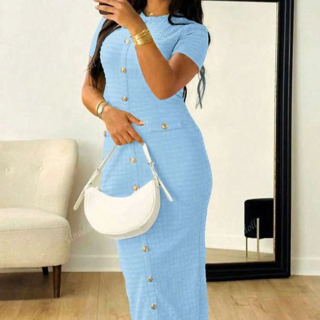 Ljusblå ribbad långklänning med knappar - 1