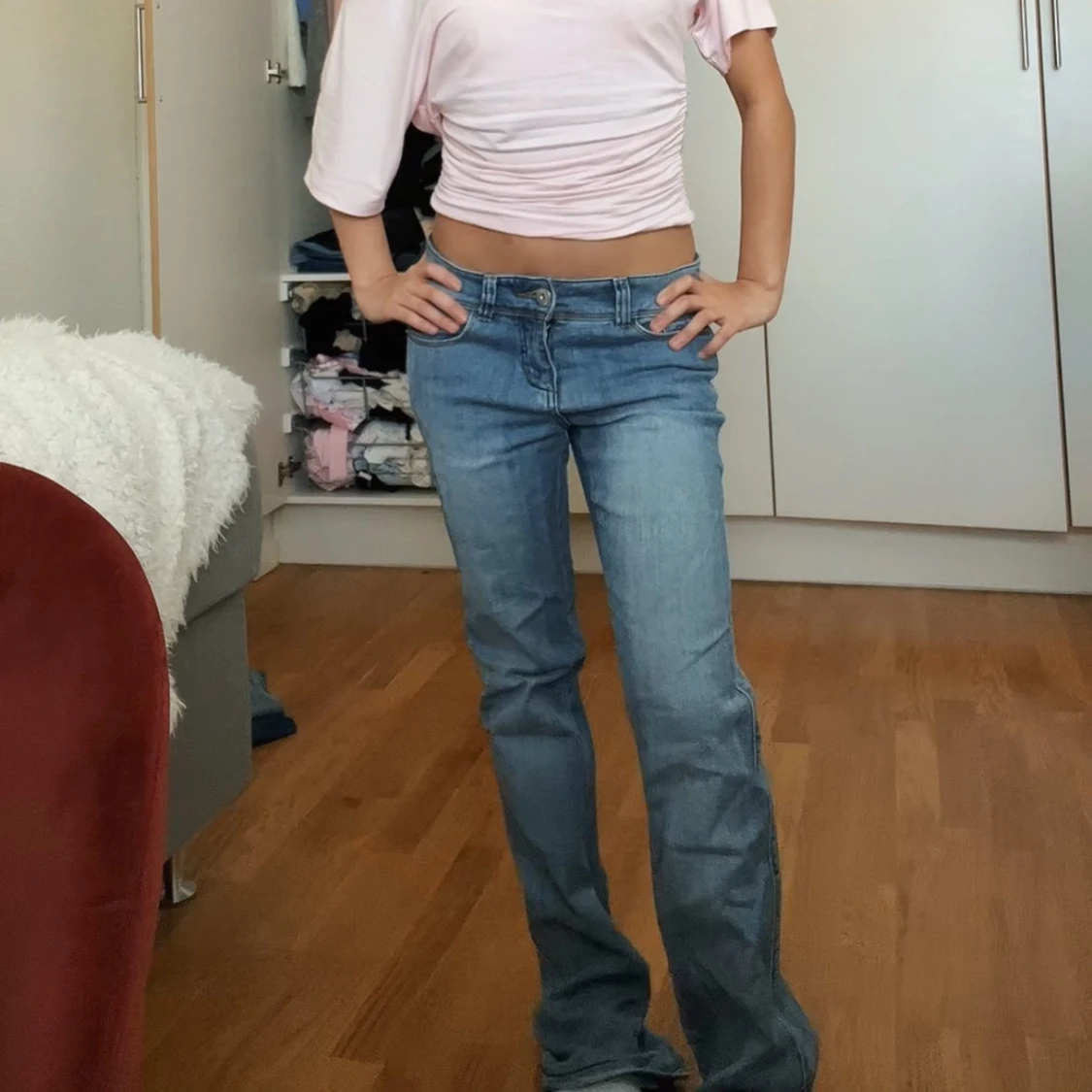 Blå bootcut jeans med låg midja - 2